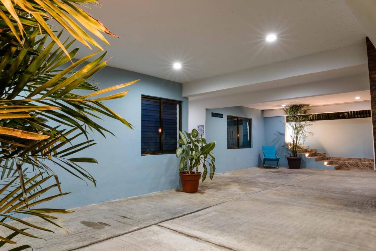 Hotel Naomi City Center Bacalar Eksteriør billede