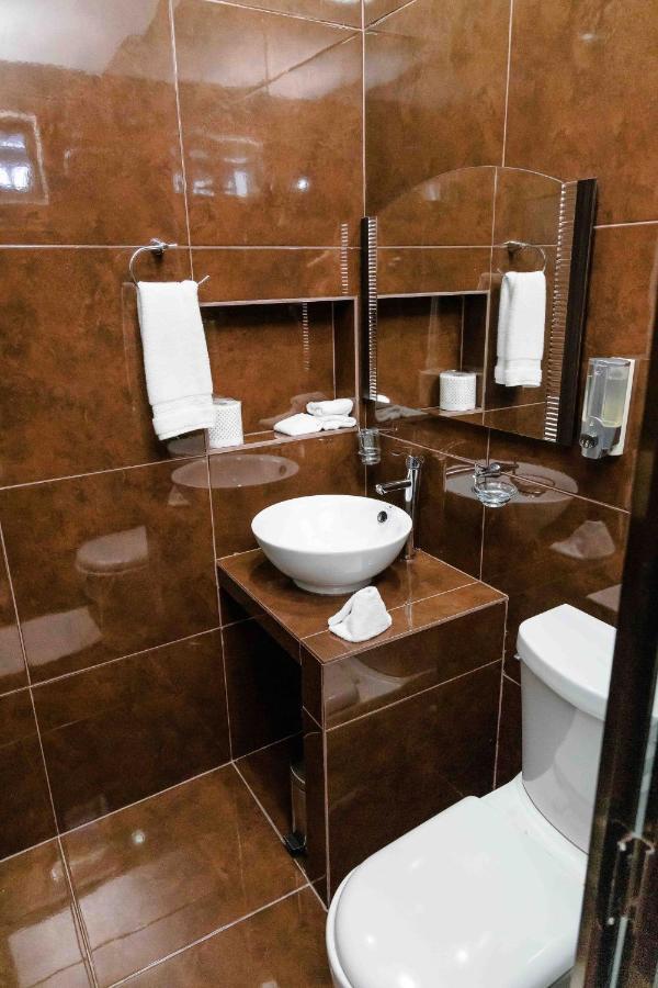 Hotel Naomi City Center Bacalar Eksteriør billede