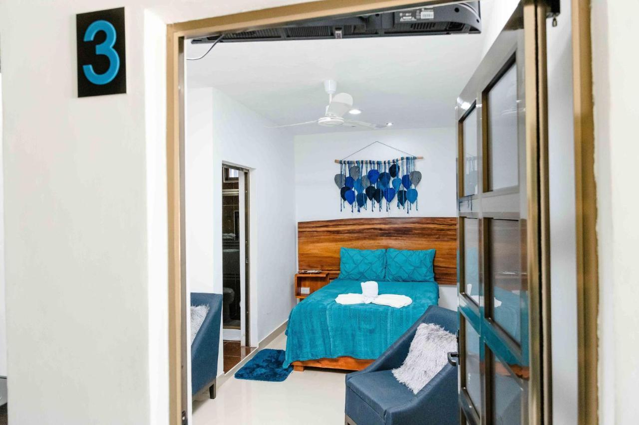 Hotel Naomi City Center Bacalar Eksteriør billede